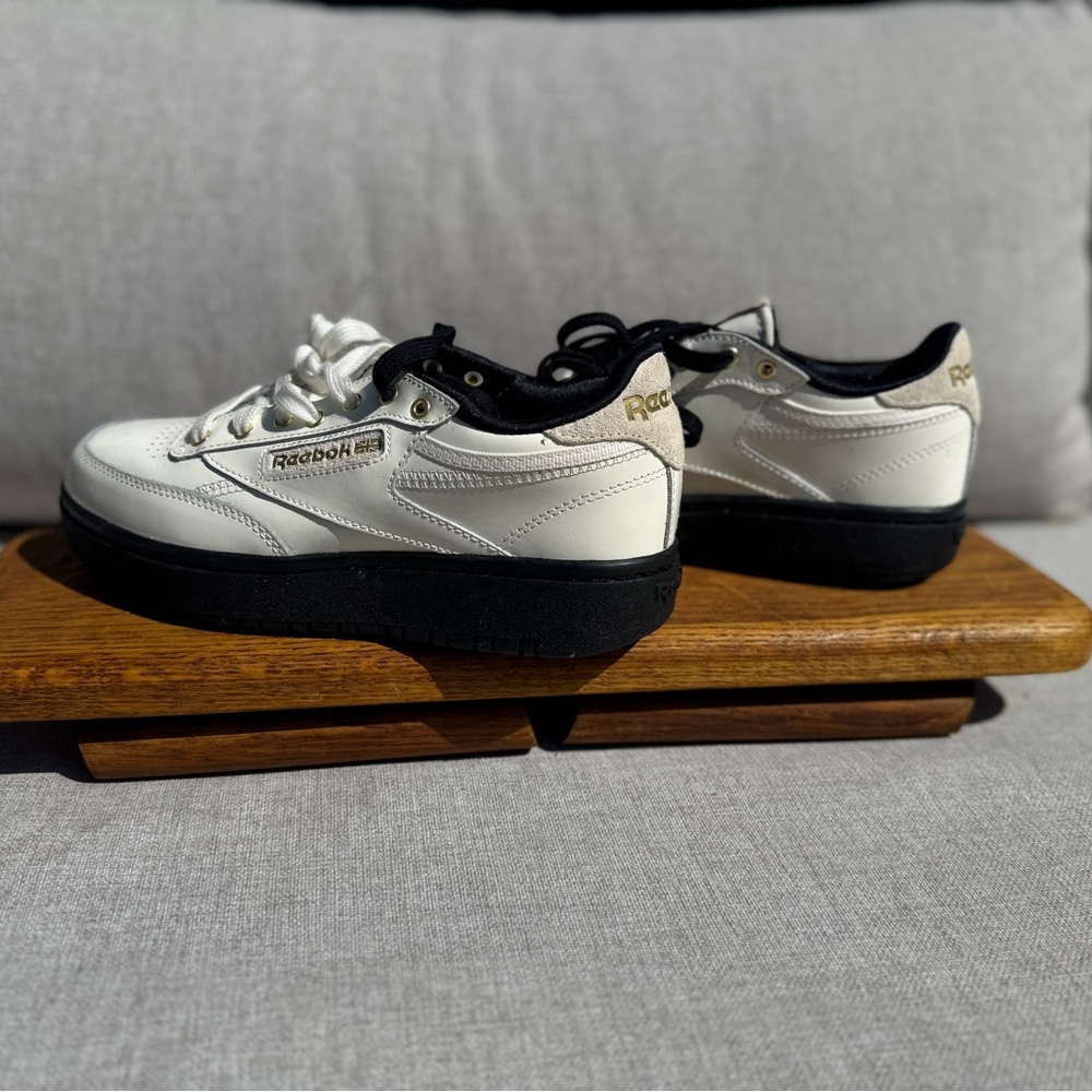 Reebok x Cardi B Classic Patent White/Black – Women’s 7 – New